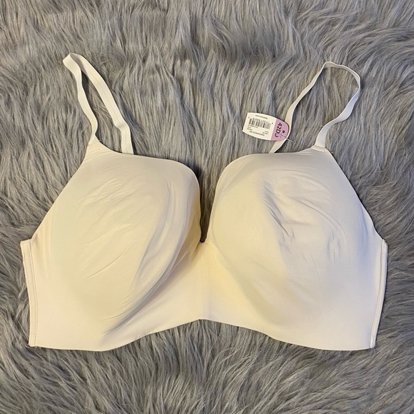 Secret Treasures Bra Womens Size 42DD White‎ Wireless Thin Padding Back Closure - Picture 1 of 7